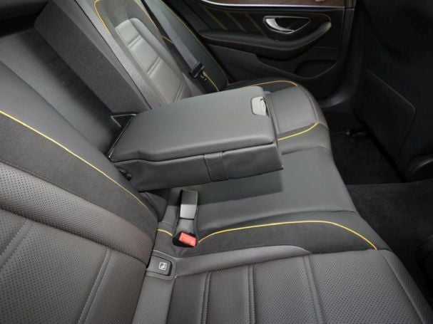 Mercedes-Benz E 63 AMG S 4M+  Night Panorama Distronic+ 360°