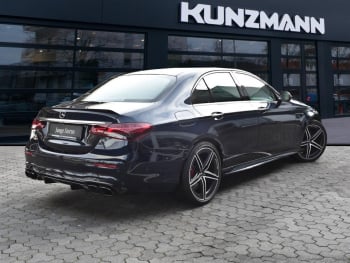 Mercedes-Benz E 63 AMG S 4M+  Night Panorama Distronic+ 360°