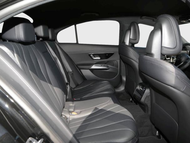 Mercedes-Benz E 200 d Limousine Taxi Avantgarde Distronic 360° Mercedes-Benz E 200 d Limousine Taxi Avantgarde Distronic 360°