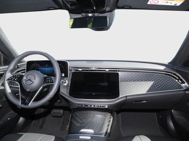 Mercedes-Benz E 200 d Limousine Taxi Avantgarde Distronic 360° Mercedes-Benz E 200 d Limousine Taxi Avantgarde Distronic 360°