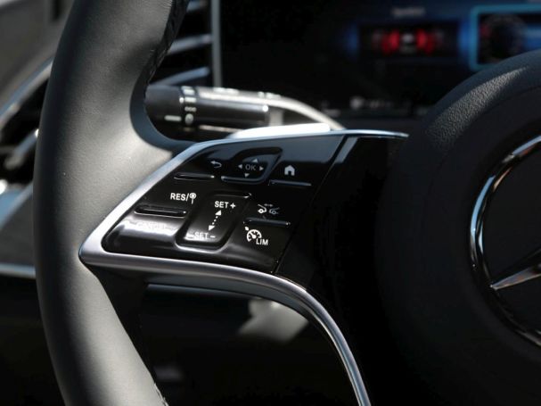 Mercedes-Benz E 200 d Limousine Taxi Avantgarde Distronic 360° Mercedes-Benz E 200 d Limousine Taxi Avantgarde Distronic 360°
