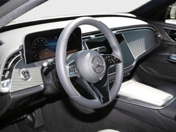 Mercedes-Benz E 200 d Limousine Taxi Avantgarde Distronic 360°
