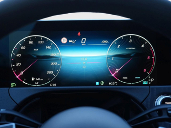 Mercedes-Benz E 200 d Limousine Avantgarde Distronic Kamera