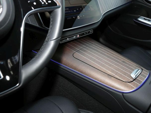 Mercedes-Benz E 200 Avantgarde Sitzklima Memory 360° AHK