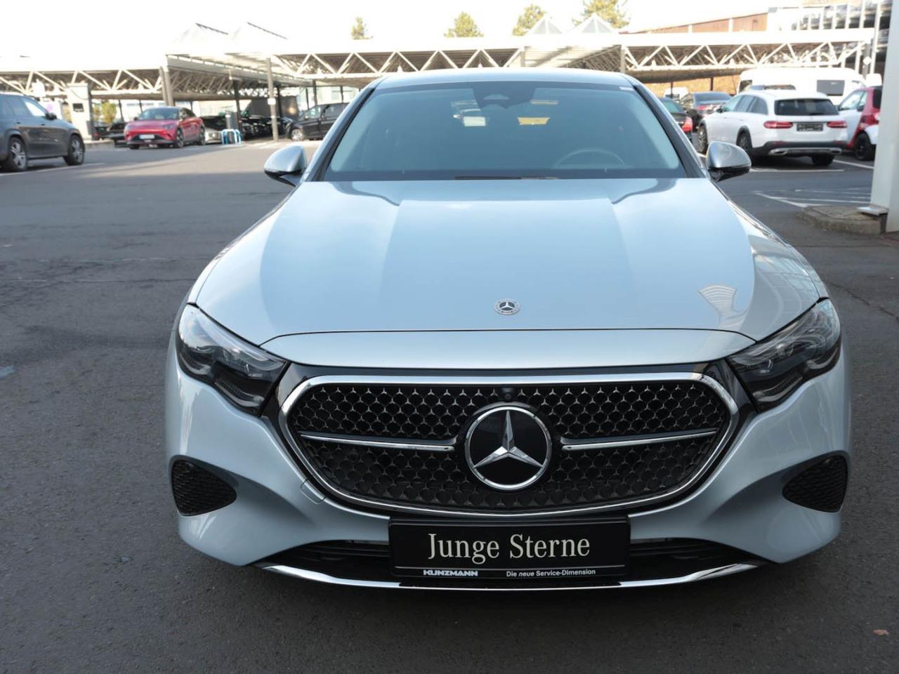 Mercedes-Benz E 200 Avantgarde Sitzklima Memory 360° AHK