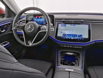 Mercedes-Benz E 200 Avantgarde MBUXNavi-Prem. Distronic 360°