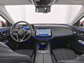 Mercedes-Benz E 200 Avantgarde MBUXNavi-Prem. Distronic 360°