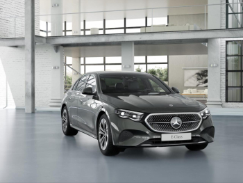 Mercedes-Benz E 220 d  Avantgarde Panorama Distronic 360°