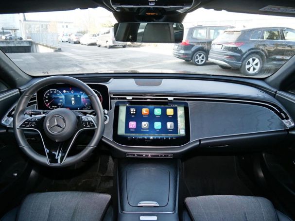 Mercedes-Benz E 220 d Avantgarde Distronic Airmatic Head-up