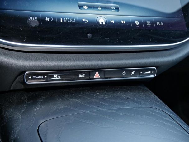 Mercedes-Benz E 220 d Avantgarde Distronic Airmatic Head-up