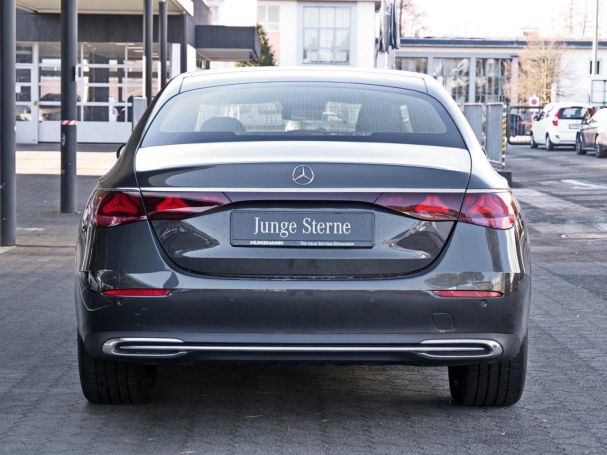 Mercedes-Benz E 220 d Avantgarde Distronic Airmatic Head-up