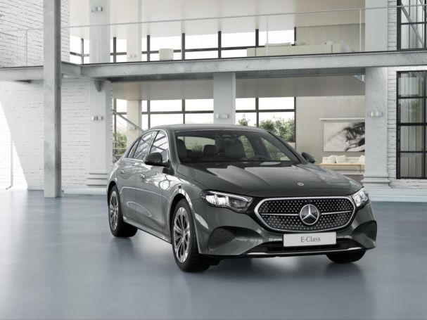 Mercedes-Benz E 220 d Avantgarde Distronic Airmatic Head-up