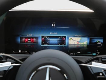Mercedes-Benz E 220 d Limousine Taxi Avantgarde Distronic 360°