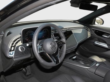 Mercedes-Benz E 220 d Limousine Taxi Avantgarde Distronic 360°