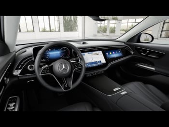 Mercedes-Benz E 220 d  Avantgarde Distronic Memory 360° AHK