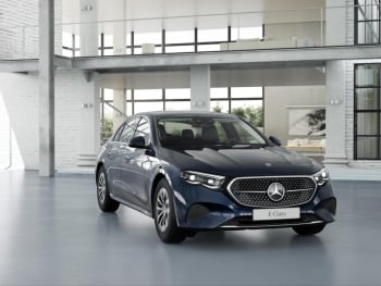 Mercedes-Benz E 220 d  Avantgarde Distronic Memory 360° AHK