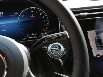 Mercedes-Benz E 300 de Avantgarde Superscreen Memory 360°