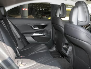Mercedes-Benz E 300 de Avantgarde Superscreen Memory 360°