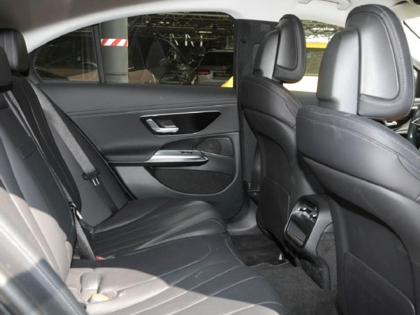 Mercedes-Benz E 300 de Avantgarde Superscreen Memory 360° Mercedes-Benz E 300 de Avantgarde Superscreen Memory 360°
