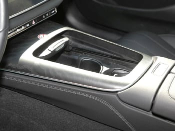 Mercedes-Benz E 300 de Avantgarde Superscreen Memory 360°