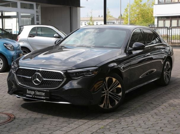 Mercedes-Benz E 300 de Avantgarde Superscreen Memory 360°
