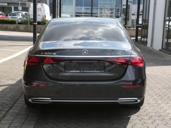 Mercedes-Benz E 300 de Avantgarde Superscreen Memory 360°