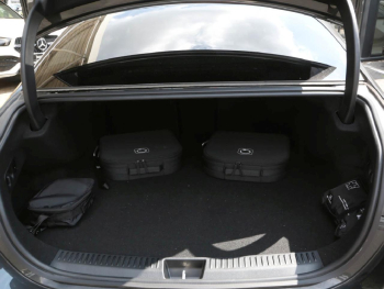 Mercedes-Benz E 300 de Avantgarde Superscreen Memory 360°