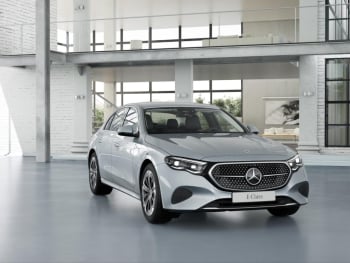 Mercedes-Benz E 300 de Avantgarde Navi Distronic 360° Memory