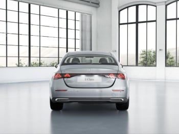 Mercedes-Benz E 300 de Avantgarde Navi Distronic 360° Memory