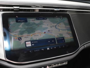 Mercedes-Benz E 300 de Avantgarde Navi Memory Burmester 360°
