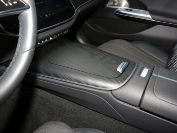 Mercedes-Benz E 300 de Avantgarde Navi Memory Burmester 360°