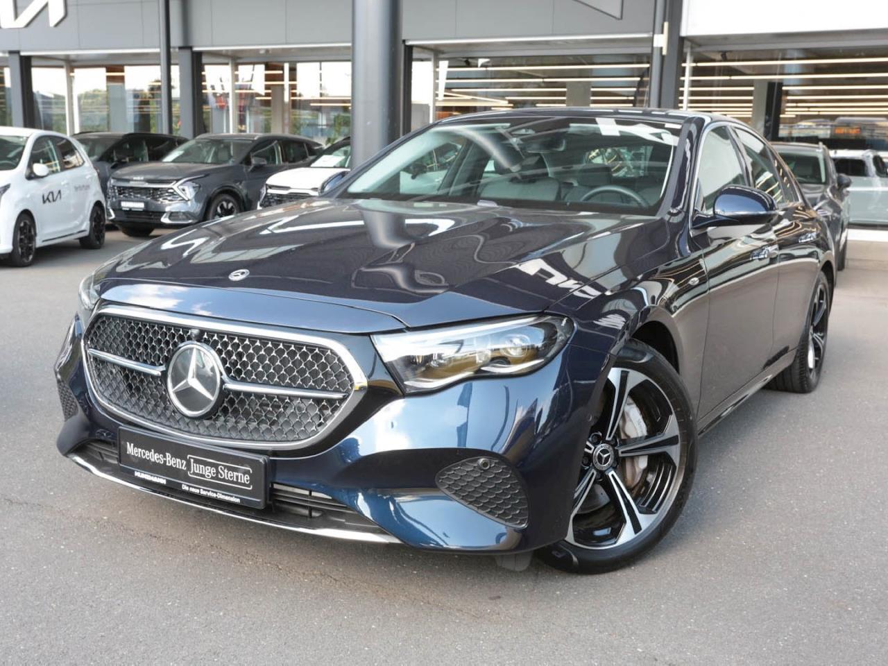 Mercedes-Benz E 300 de Avantgarde Navi Memory Burmester 360°