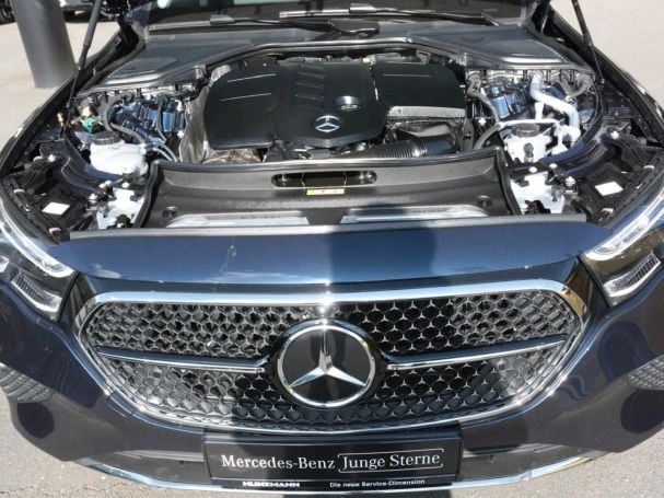 Mercedes-Benz E 300 de Avantgarde Navi Memory Burmester 360°