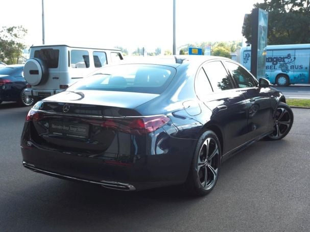 Mercedes-Benz E 300 de Avantgarde Navi Memory Burmester 360°