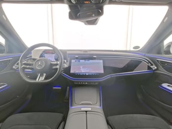 Mercedes-Benz E 300 de AMG Night Superscreen Panorama Kamera