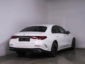 Mercedes-Benz E 300 de AMG Night Navi Distronic Memory Kamera