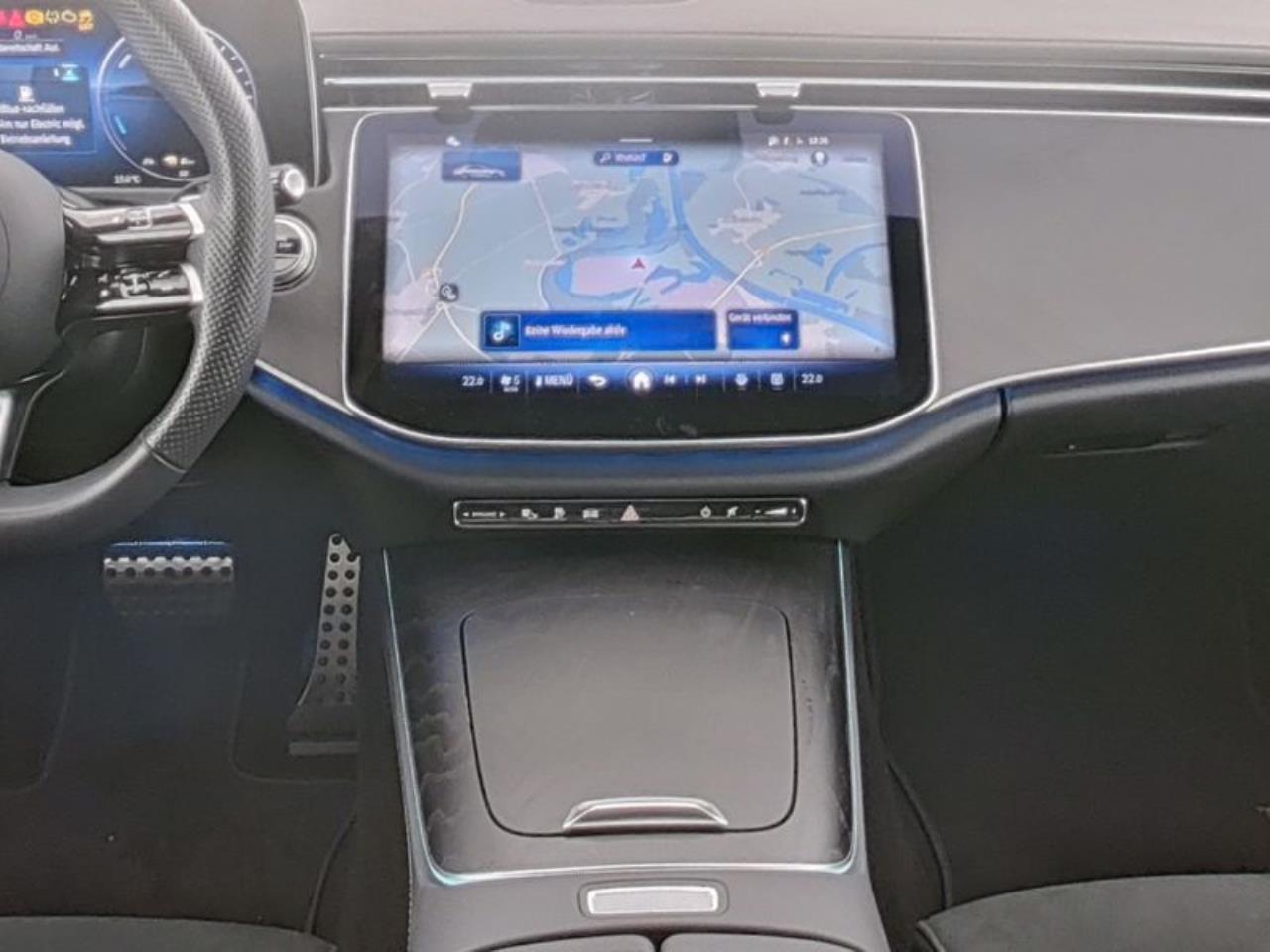 Mercedes-Benz E 300 de AMG Distronic Memory 360° AHK Keyless