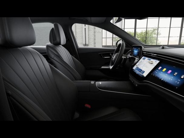Mercedes-Benz E 300 e 4M AMG Night Panorama Sitzklima 360° AHK Mercedes-Benz E 300 e 4M AMG Night Panorama Sitzklima 360° AHK