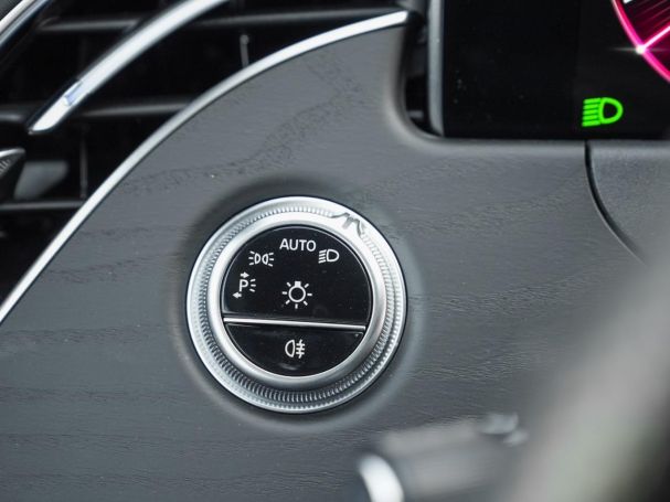 Mercedes-Benz E 300 e AMG MBUX Distronic Memory AHK 360°