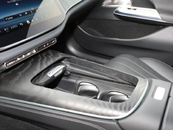 Mercedes-Benz E 300 e Limousine Exclusive Memory 360° Burmester Mercedes-Benz E 300 e Limousine Exclusive Memory 360° Burmester