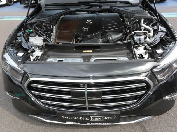 Mercedes-Benz E 300 e Limousine Exclusive Memory 360° Burmester Mercedes-Benz E 300 e Limousine Exclusive Memory 360° Burmester