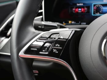Mercedes-Benz E 300 e Limousine Exclusive Memory 360° Burmester