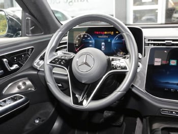 Mercedes-Benz E 300 e Limousine Exclusive Memory 360° Burmester
