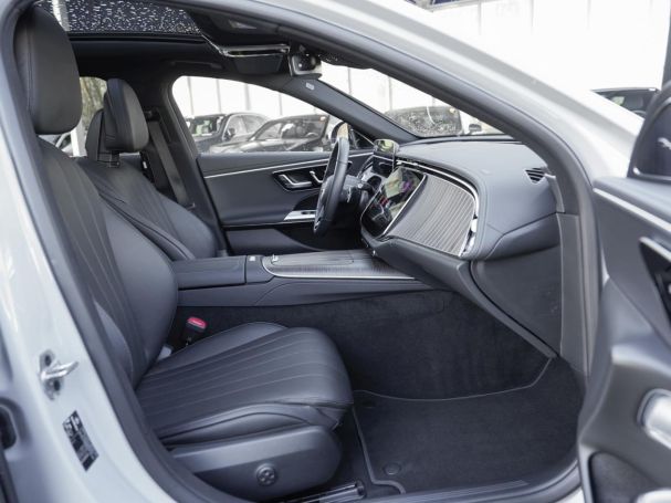 Mercedes-Benz E 300 e Exclusive Panorama Memory AHK NP 92.689
