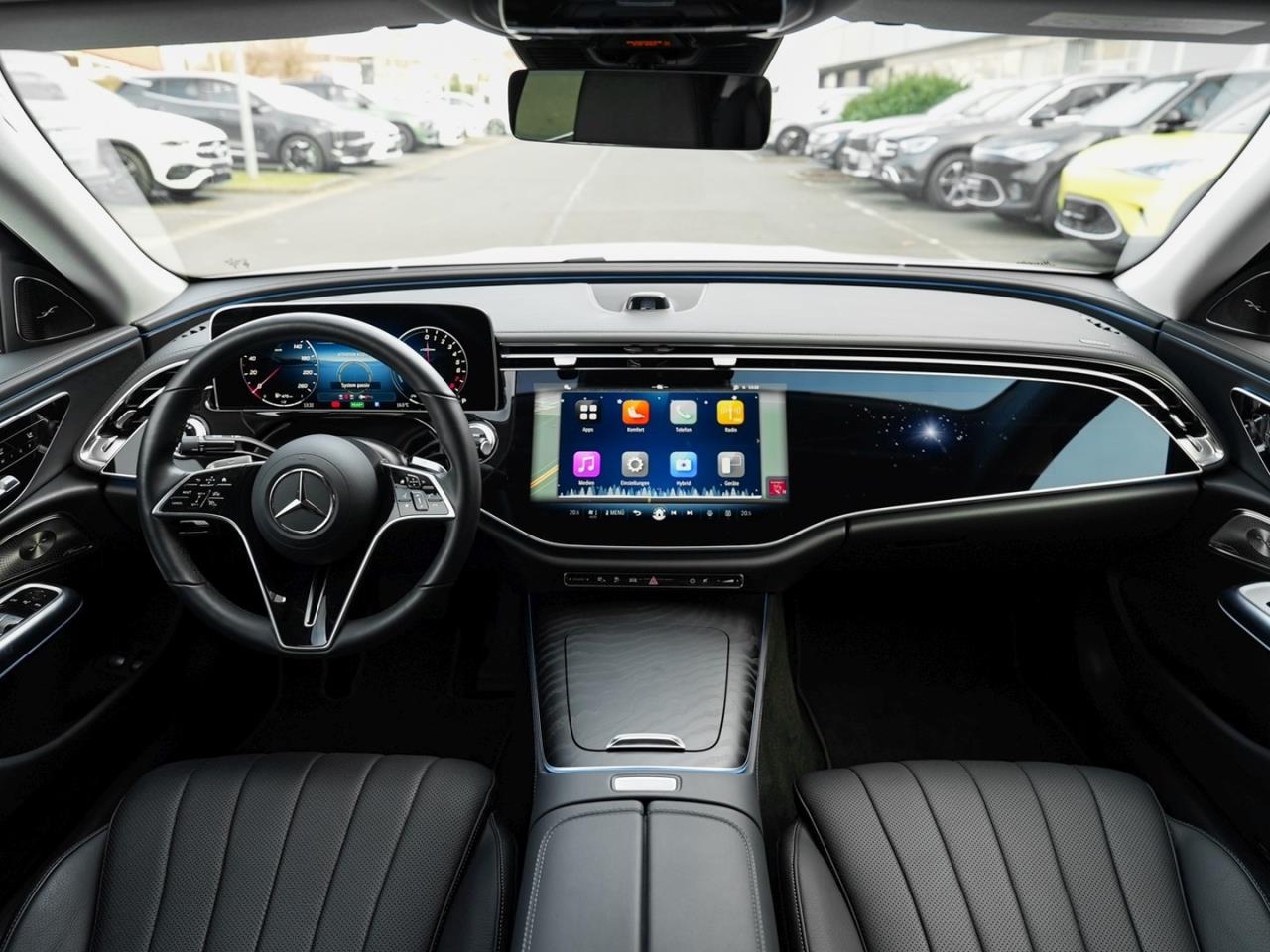 Mercedes-Benz E 300 e Avantgarde Superscreen Distronic 360°