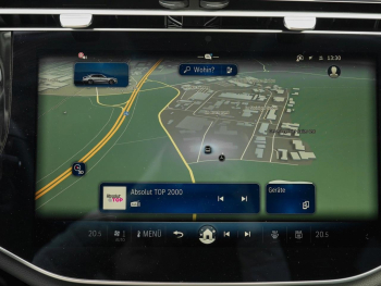 Mercedes-Benz E 300 e Avantgarde Superscreen Distronic 360°