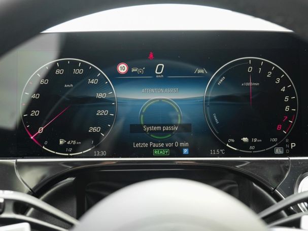 Mercedes-Benz E 300 e Avantgarde Superscreen Distronic 360°