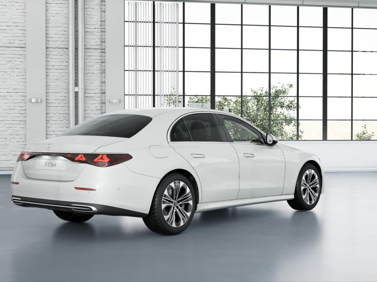 Mercedes-Benz E 300 e Avantgarde Superscreen Distronic 360°