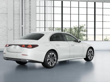 Mercedes-Benz E 300 e Avantgarde Superscreen Distronic 360°