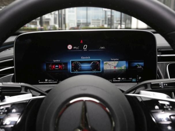 Mercedes-Benz E 300 e Avantgarde Sitzklima Memory AHK 360° Mercedes-Benz E 300 e Avantgarde Sitzklima Memory AHK 360°